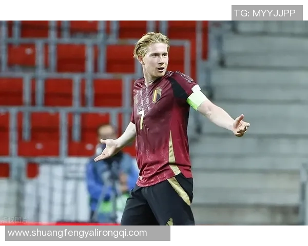 全球足球巨星年薪排行榜揭秘 谁是最高薪的球员及其背后的收入来源 全球足球巨星年薪排行榜揭秘 谁是最高薪的球员及其背后的收入来源